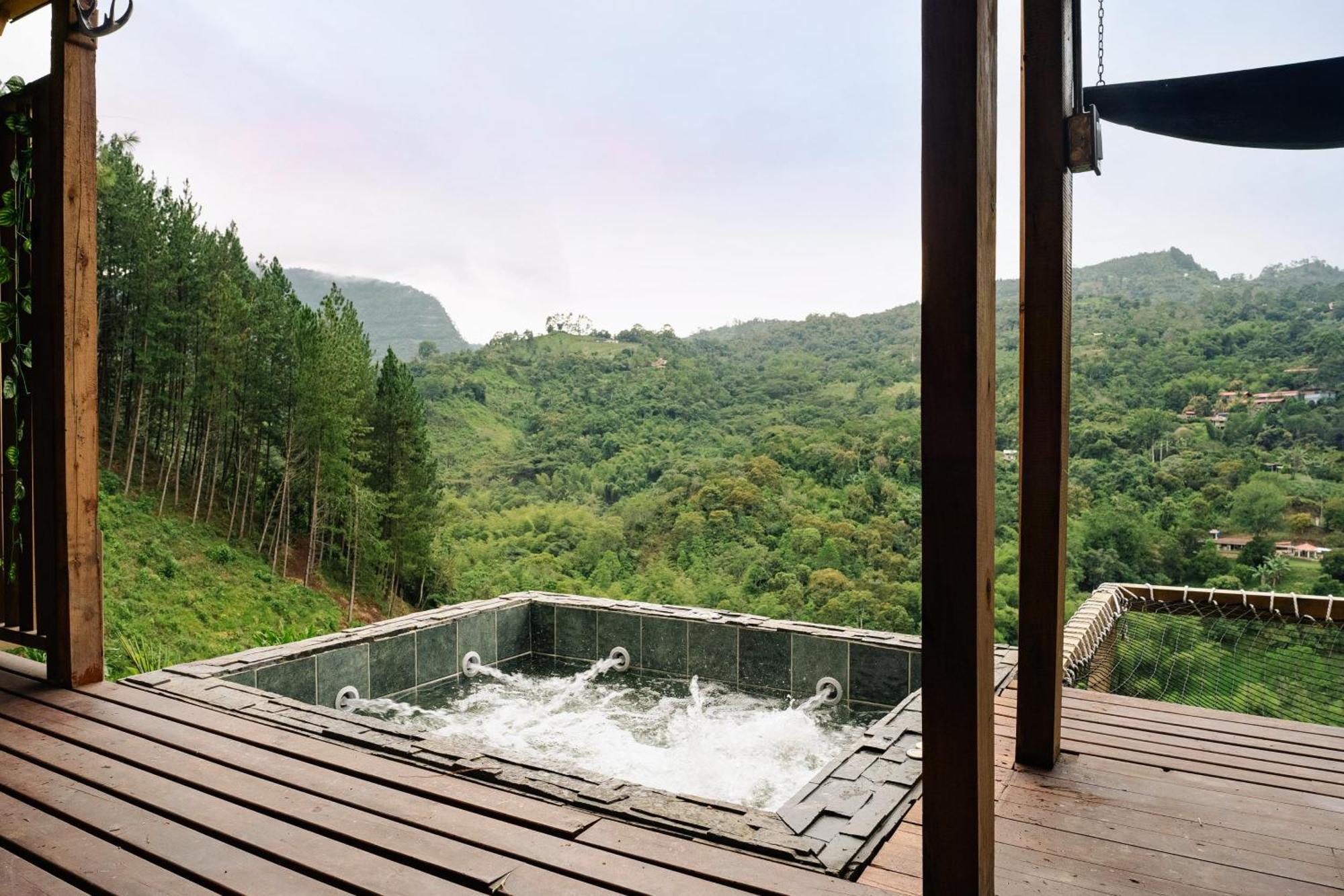 Boutique Natural Paradise